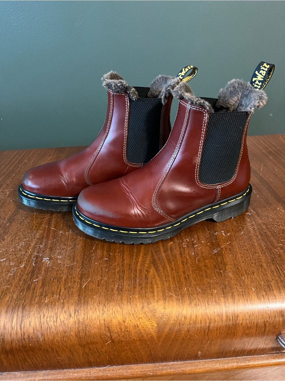 Dr. Martens Lenore Chelsea Boots